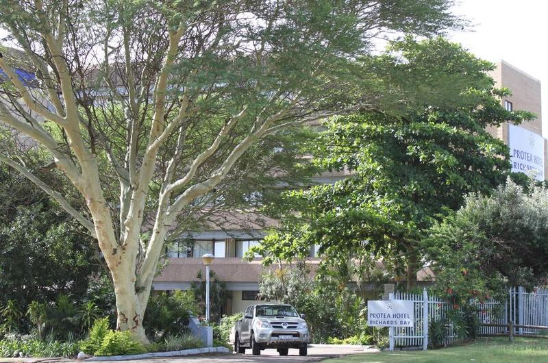 Indaba Lodge Hotel Richards Bay Exterior foto